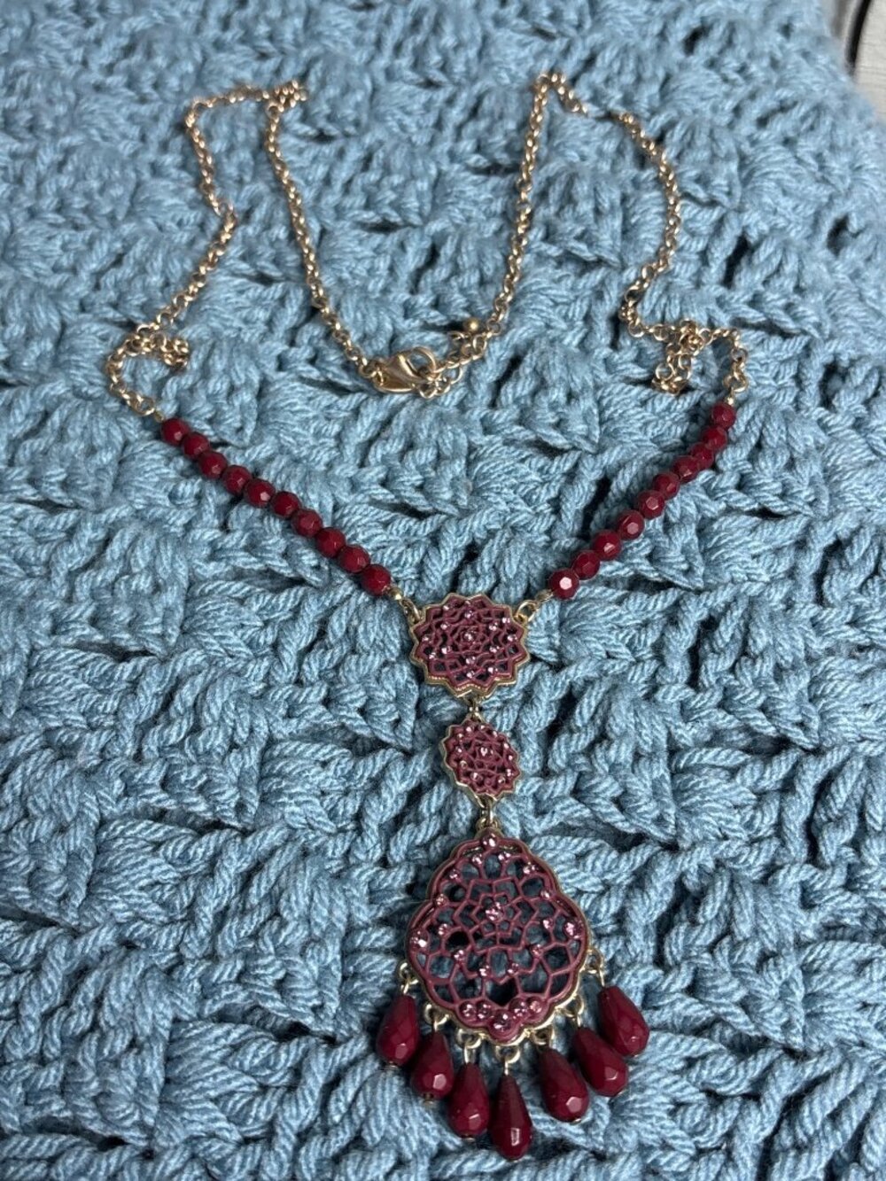 Charming Charlie Maroon Beaded Goldtone Necklace Purple Rhinestone Dreamcatcher